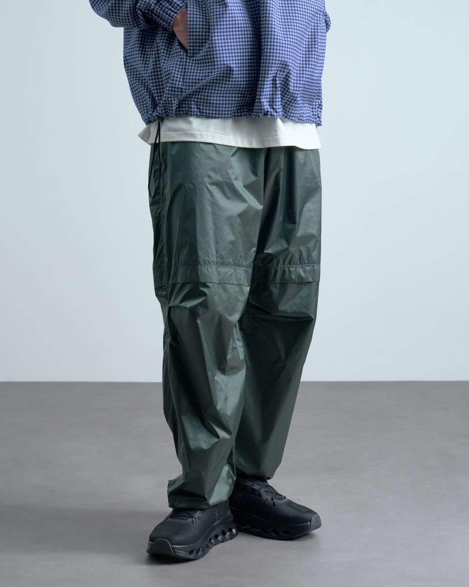 sacai」出身のデザイナーが手がける「NTN」から程よいテック感が目を