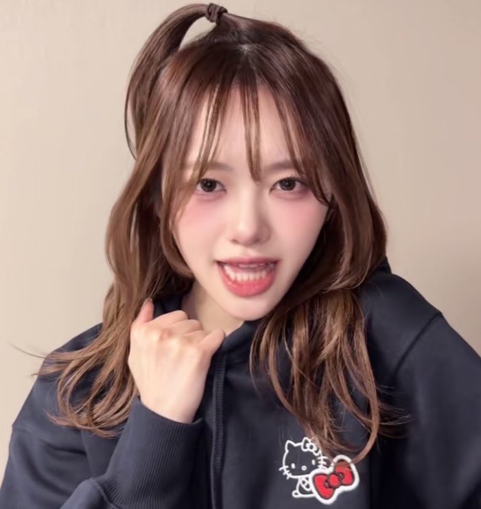 捧げる女 tweet media