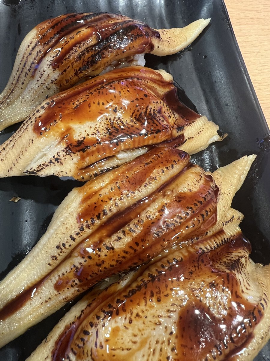 shorejiggingkh's tweet photo. メシテロ🍣 https://t.co/6W6HhnDnqS