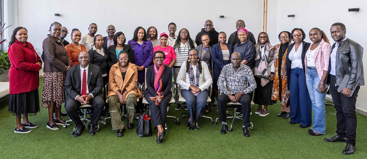 Meeting with Civil Society leaders last week in 🇰🇪 Nairobi, we discussed how communities &amp; key populations must remain at the centre of the HIV response. Shrinking civic space and stop‑work orders risk reversing hard‑won gains. Inclusion isn’t symbolic—it saves lives. Policy and