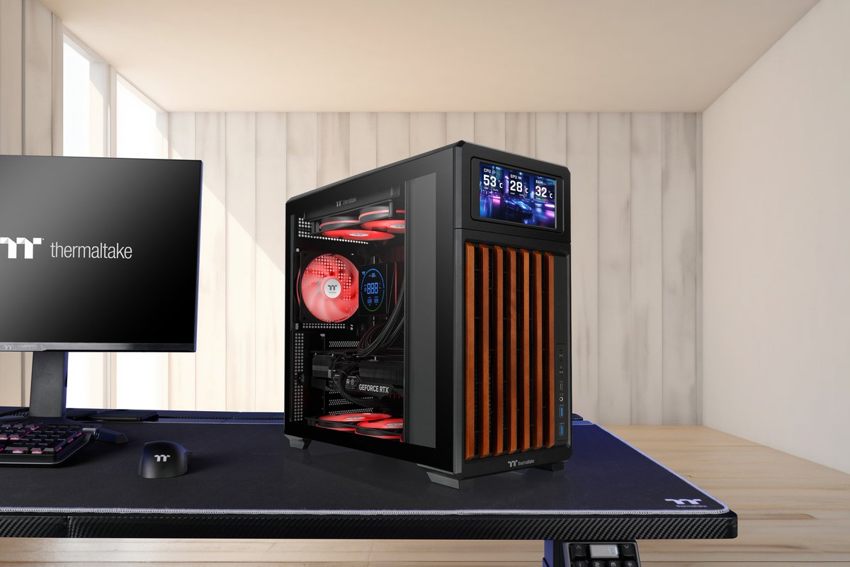 Thermaltake_UK_'s tweet photo. Would you give the TR300 WS a spot in your setup? ⚫️🪵🔴
🔗 Check it out: https://t.co/VJx0pTaN3P
#Thermaltake #TR300WS #Black #TRSeries #PCCase #PCBuild #ThermaltakeGaming #NewProduct https://t.co/EZEbwYokoM