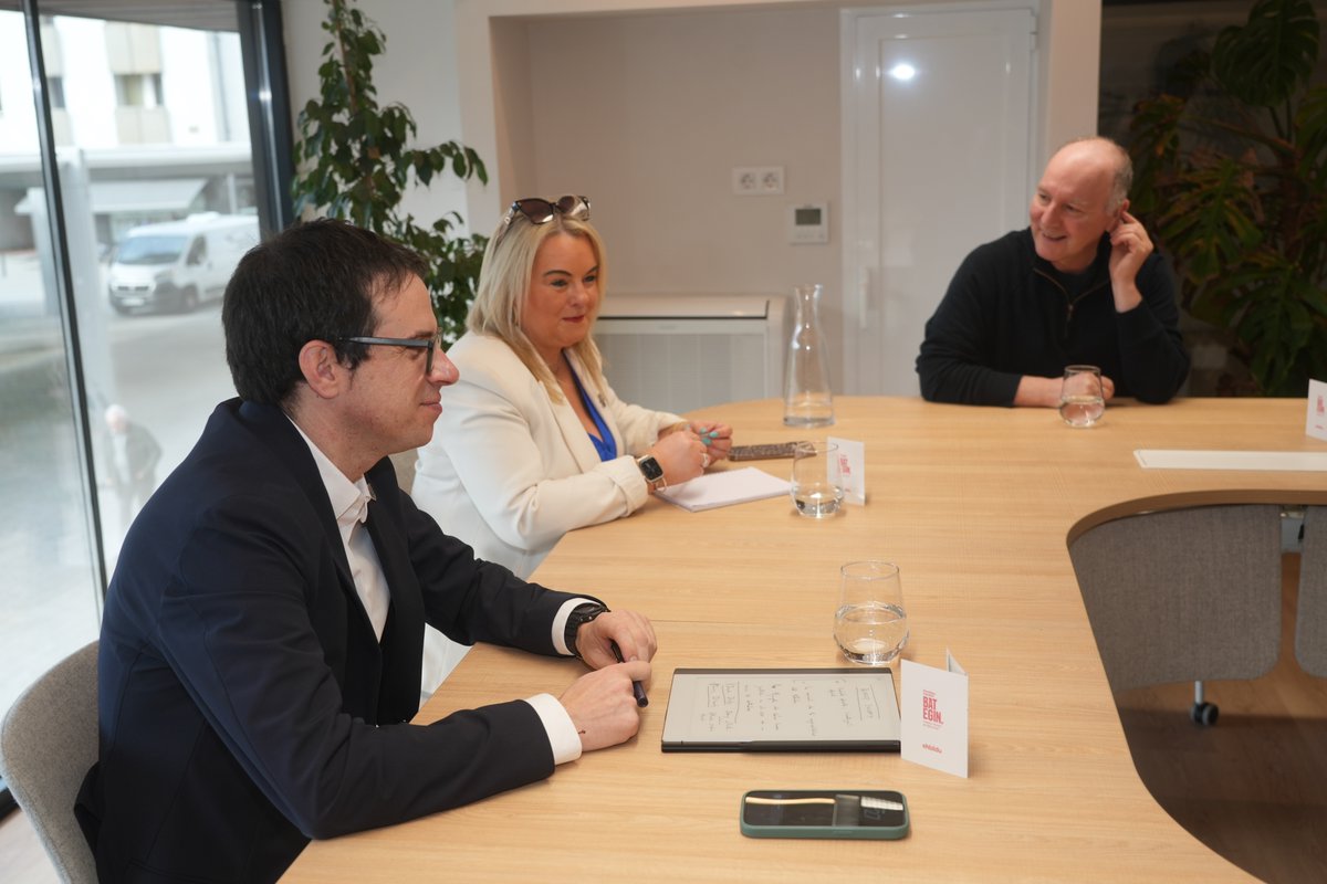 EH Bildu tweet media