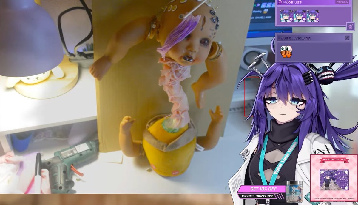 Fudgetop's tweet photo. This woman fucking terrifies me.
Everyone says they want a mad scientist gf until she creates horrors beyond comprehension.

#NOVAeREPORT #NovaExe https://t.co/jpHPSwe3XX