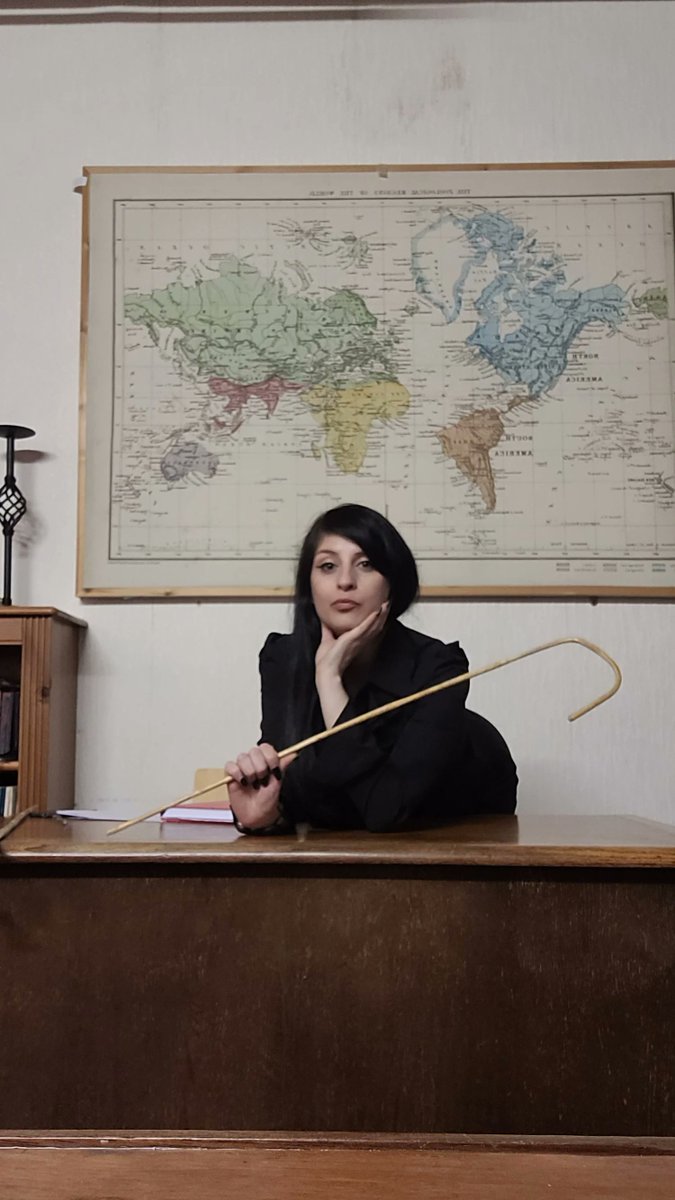 ben07051960's tweet photo. Reporting for my whacking Miss @LadyWulfruna_CJ 
#thoroughspanking; #goodcaning https://t.co/lCiCukOdW0