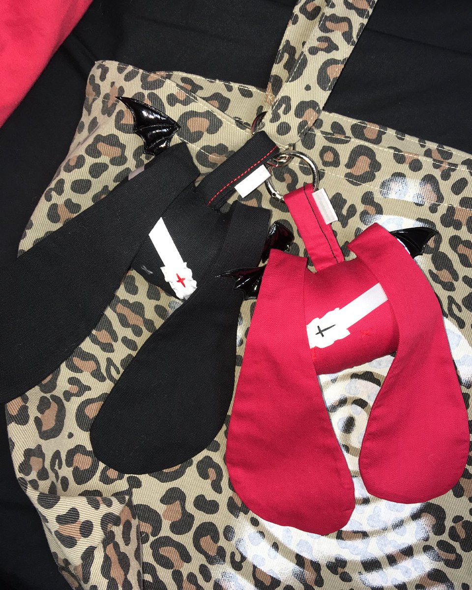 whatever tweet media