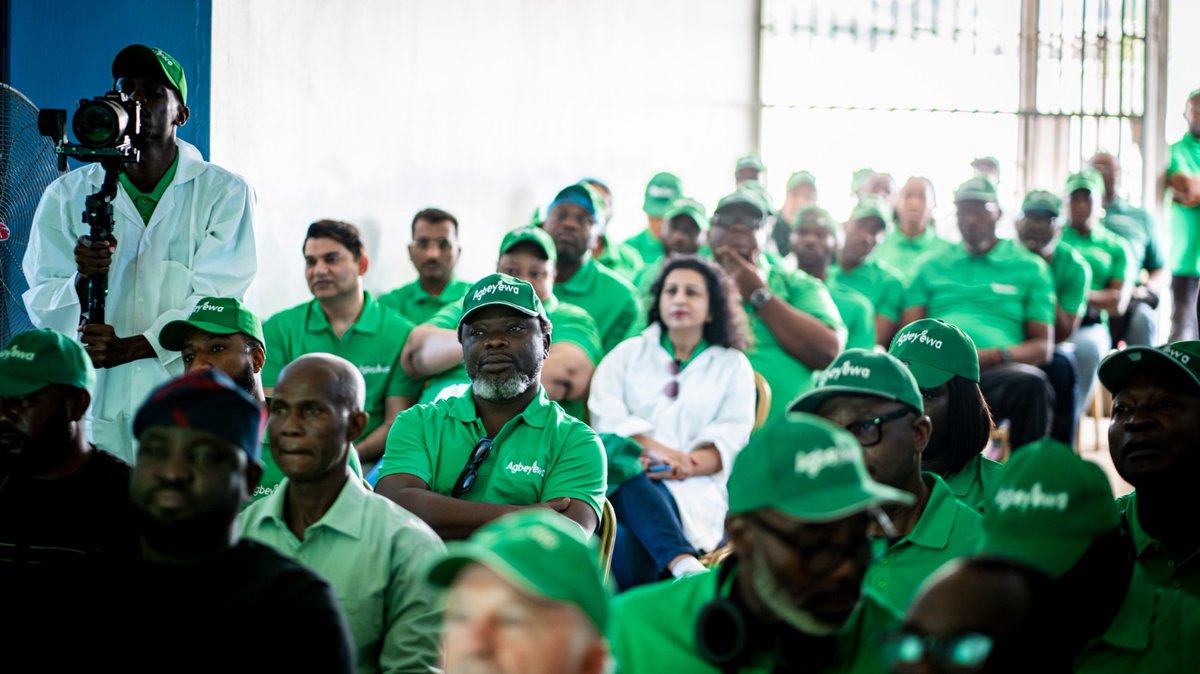 MatnaLimited's tweet photo. #Throwback to the @CavistaHoldings 2026 Leadership Retreat. Ahead of our integration announcement, Matna welcomed leaders to our factory, shared how we produce high-quality cassava starch, and hosted a townhall for open dialogue and alignment.
#Matna #CavistaholdingsRetreat https://t.co/z52ViYigNR