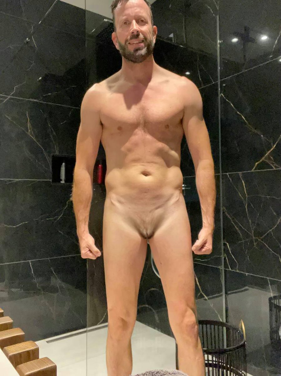 This is Baby Markus' ultimate dream. No balls, no penis, not even that useless man-clit he tries calls his "manhood". Flat, smooth, just a hole. #nullo