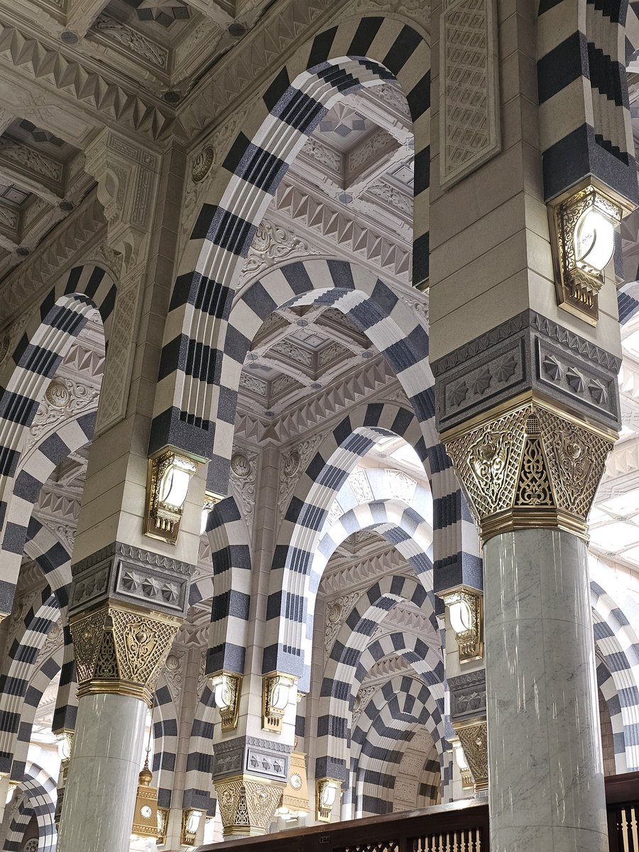 الكل tweet media