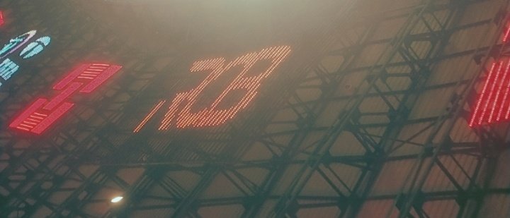 Vikshi 😎 tweet media