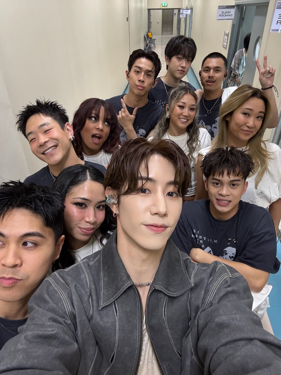 Fancon Day 2 in BKK was lit! I hope you guys enjoyed the show! Till next time💚