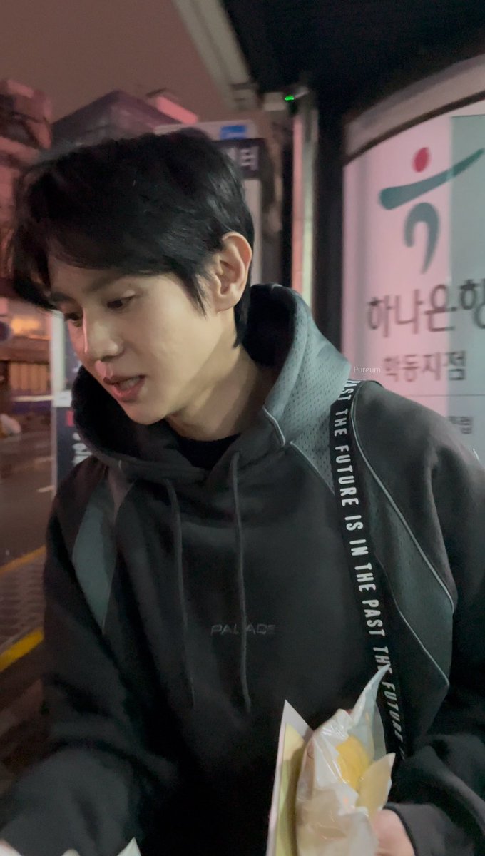 260302 팬싸 퇴근🤍

#하이라이트 #비스트 #양요섭 #요섭