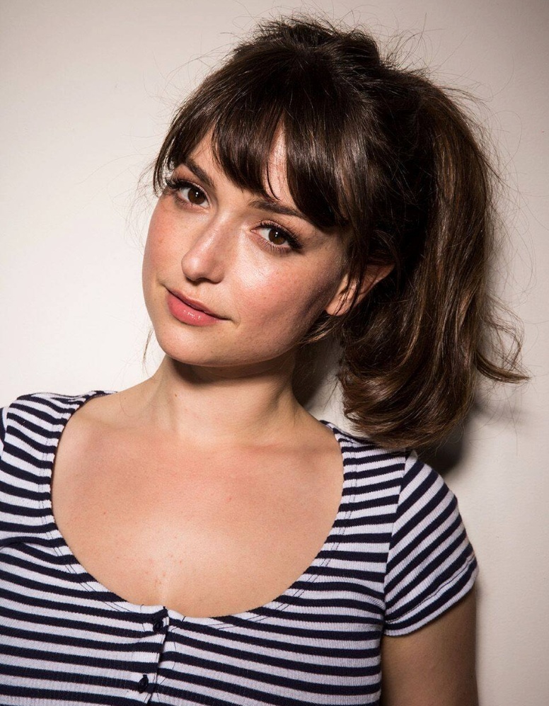 On this episode ( unsungcinema.libsyn.com ), Milana Vayntrub talks about how she got involved in the comedy scene. Check it out!
#MilanaVayntrub #squirrelgirl #movies #ProjectHailMary #WerewolvesWithin #badshabbos #films #interview #Milana