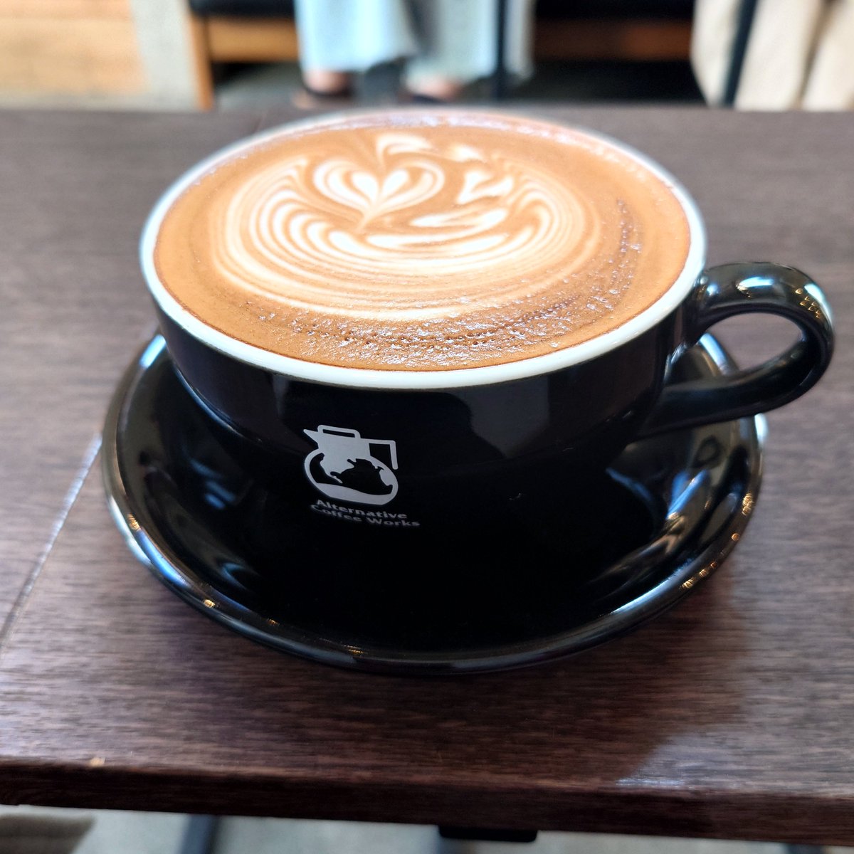 55kappa's tweet photo. ちょいと歩いてコーヒーブレイク。雰囲気も良くて美味しいコーヒーとしばしおしゃべり。
#AlternativeCoffeeWorks https://t.co/rZqXEwjJAR
