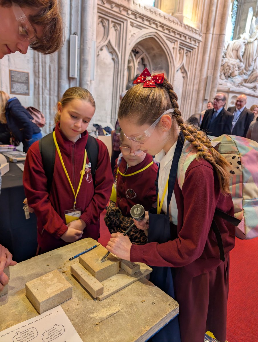 Cheam Fields Primary tweet media