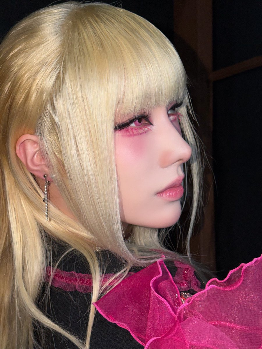 unbelievable face card