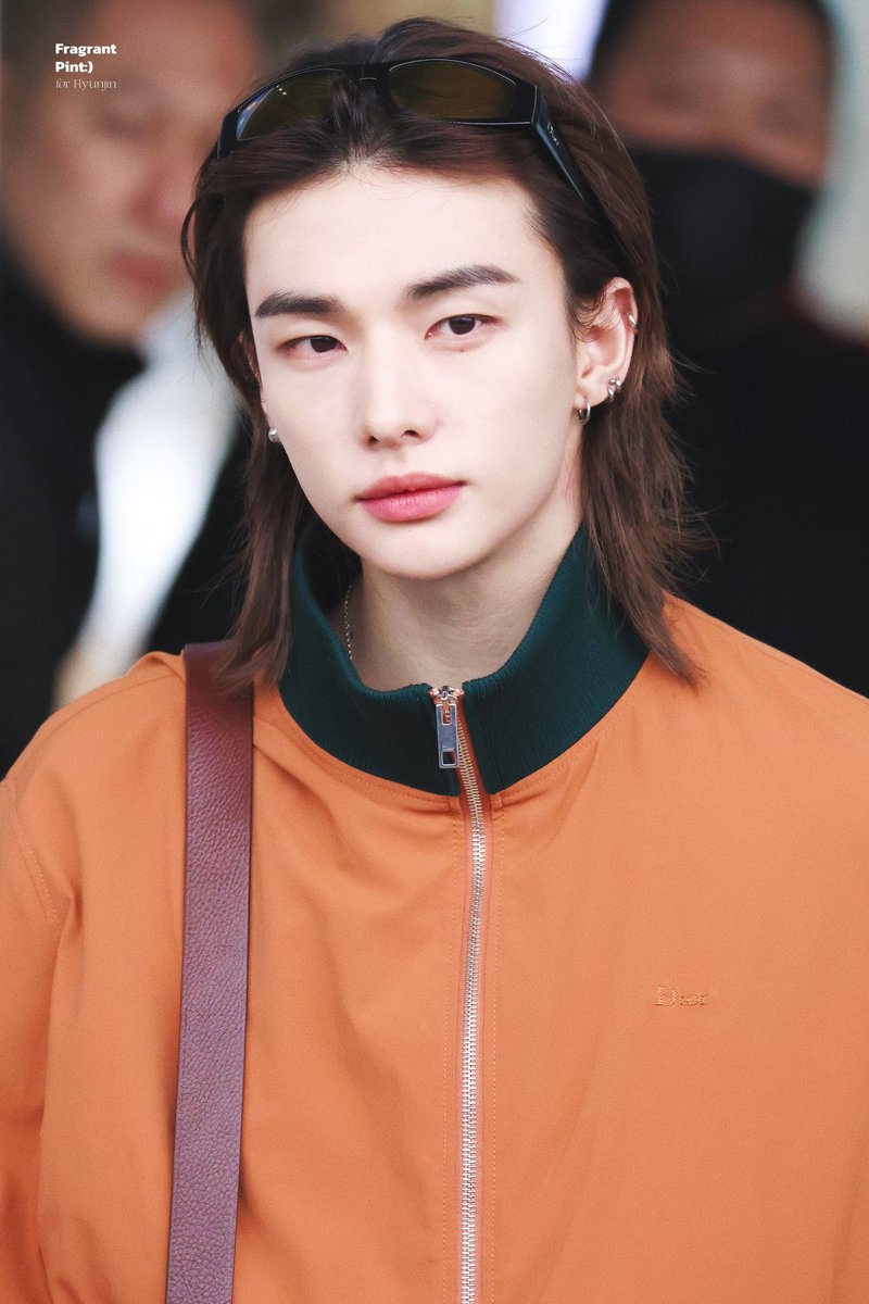 Hyunjin Crave tweet media