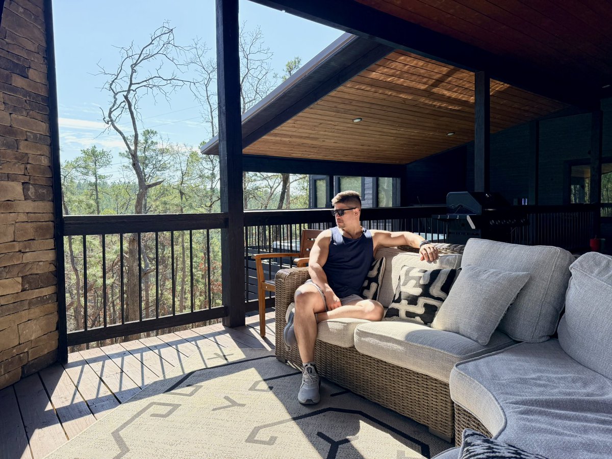 ☕️ Rey 🏋🏻♂️🍑 Albert ☕️ tweet media