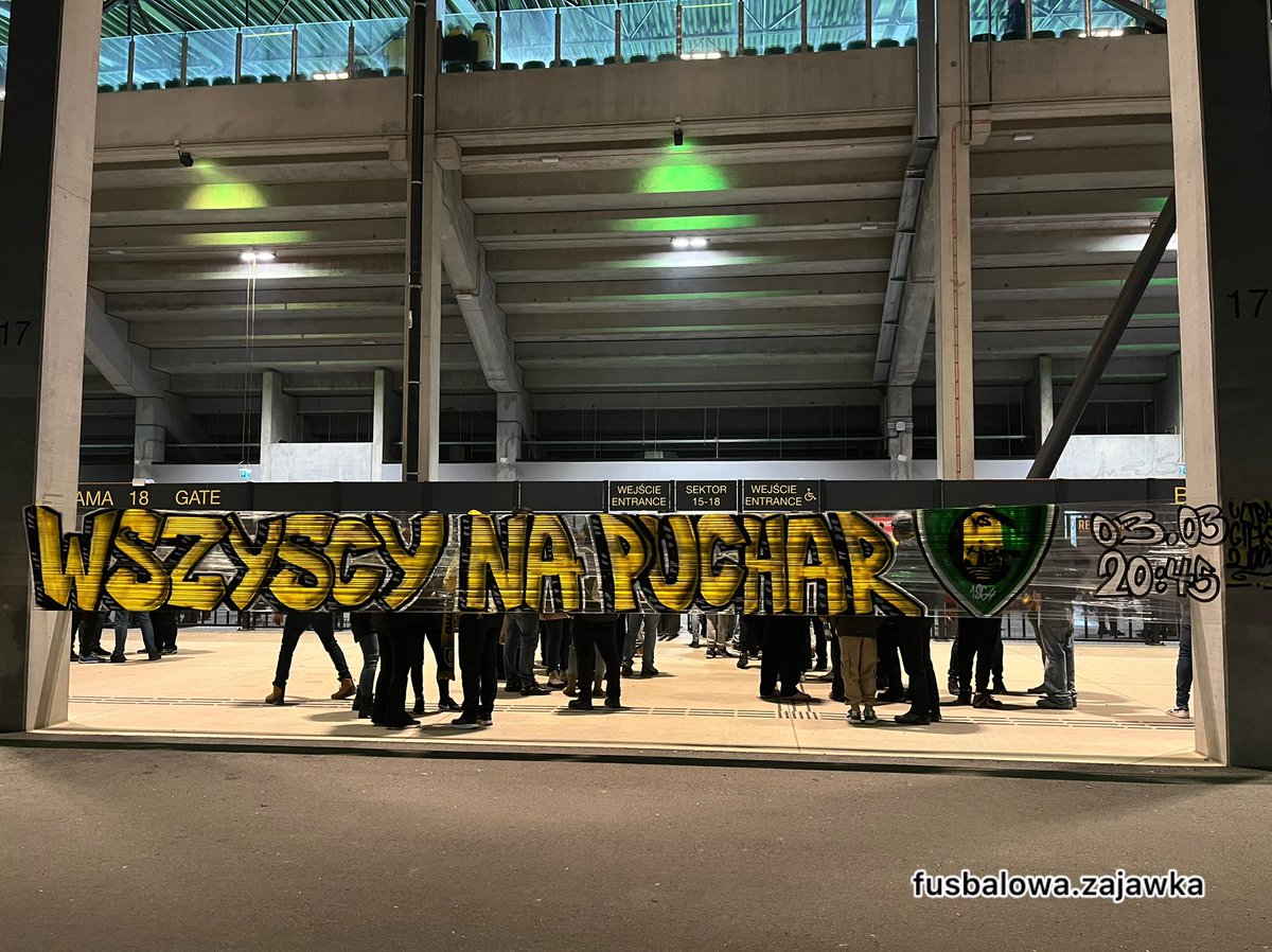 28.02.26 Ekstraklasa: GKS Katowice - Górnik Zabrze 3:1
GieKSa wygrywa w Śląskim Klasyku! Miało być kibicowskie święto na trybunach, jednak fanatycy Górnika nie zostali wpuszczeni na sektor z oprawą przez co zrezygnowali z wejścia
#GieKSaTwitter #groundhopping