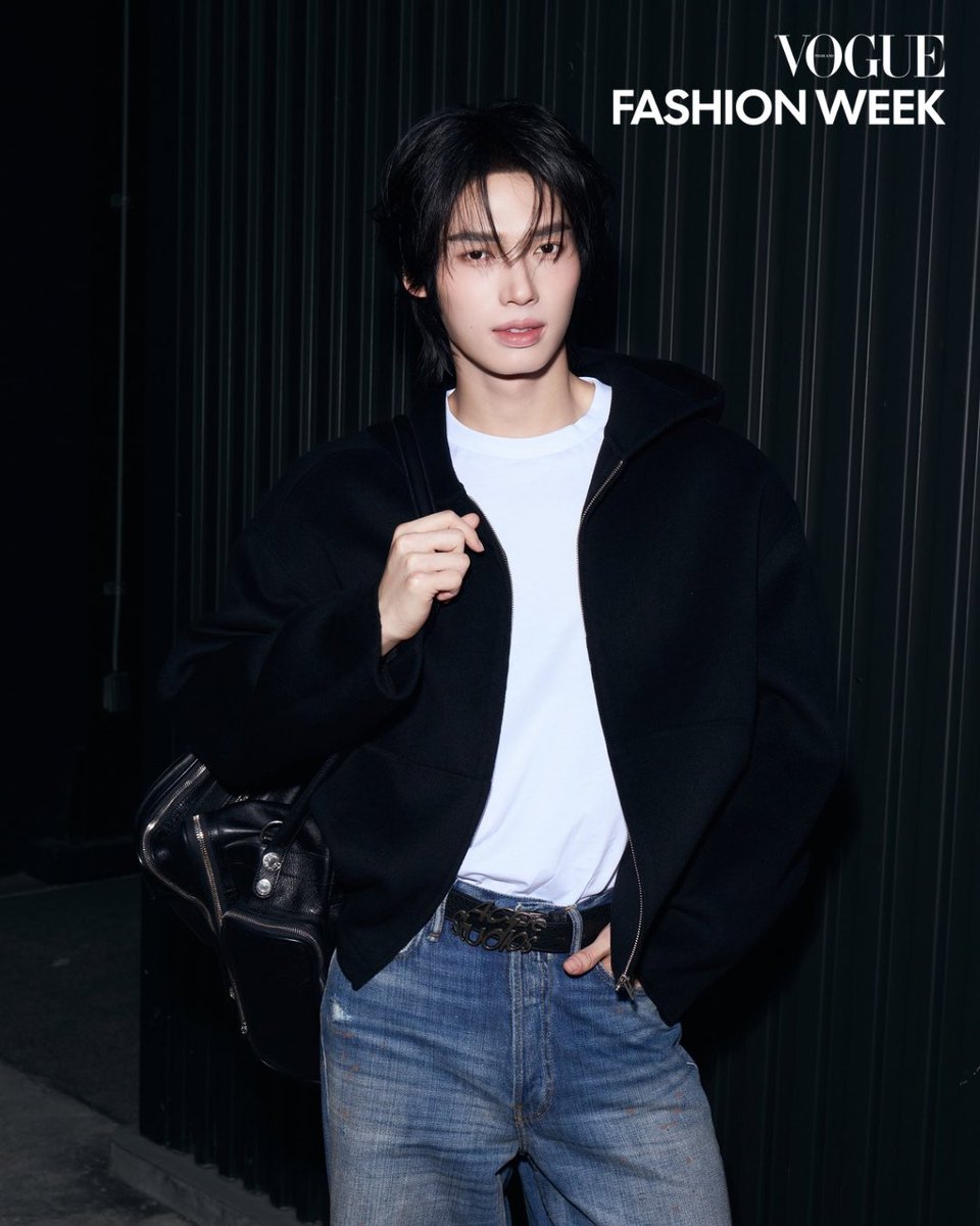 Vogue Thailand tweet media