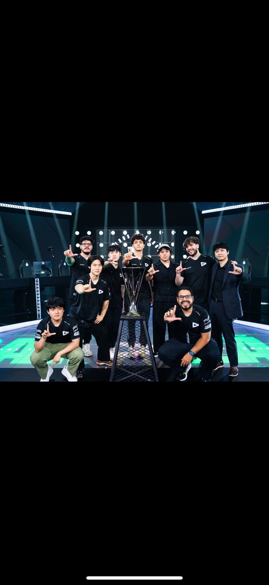 LOUD Raise tweet media