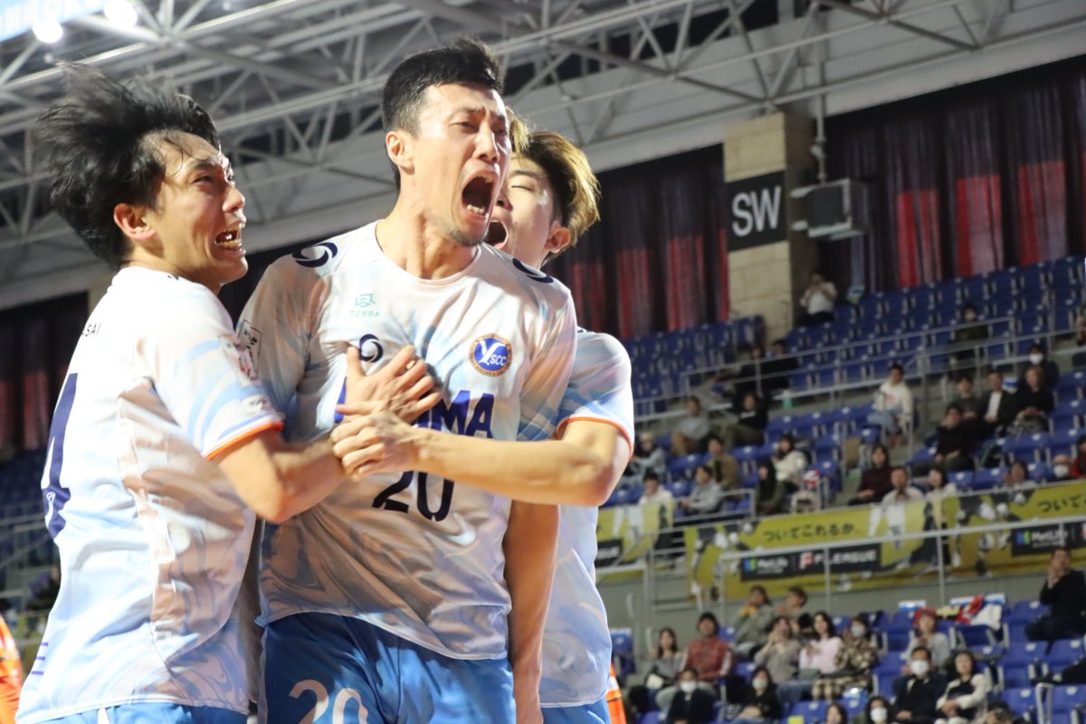 重くのしかかる現実を受け入れなければいけないですが、そう簡単ではありません。
チームを救う事が出来ず、申し訳ない気持ちでいっぱいです。
最後の最後まで一緒に戦ってくれたサポーターの方々には感謝しかありません。
結果で返すことが出来ず、本当に申し訳ないです。