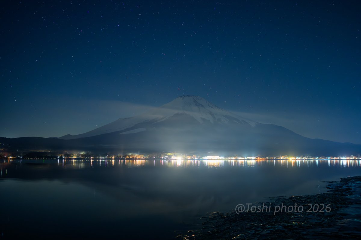 先日投稿した 山中湖から望む”富士山”の別カット F Mount 58mm