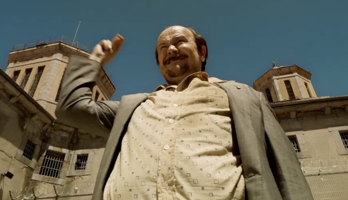 TORRENTE, PRESIDENTE - Trailer | Se acerca el regreso de la vergüenza del cine español trailersyestrenos.es/torrente-presi…