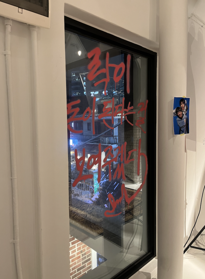 퍼리화나_ tweet media