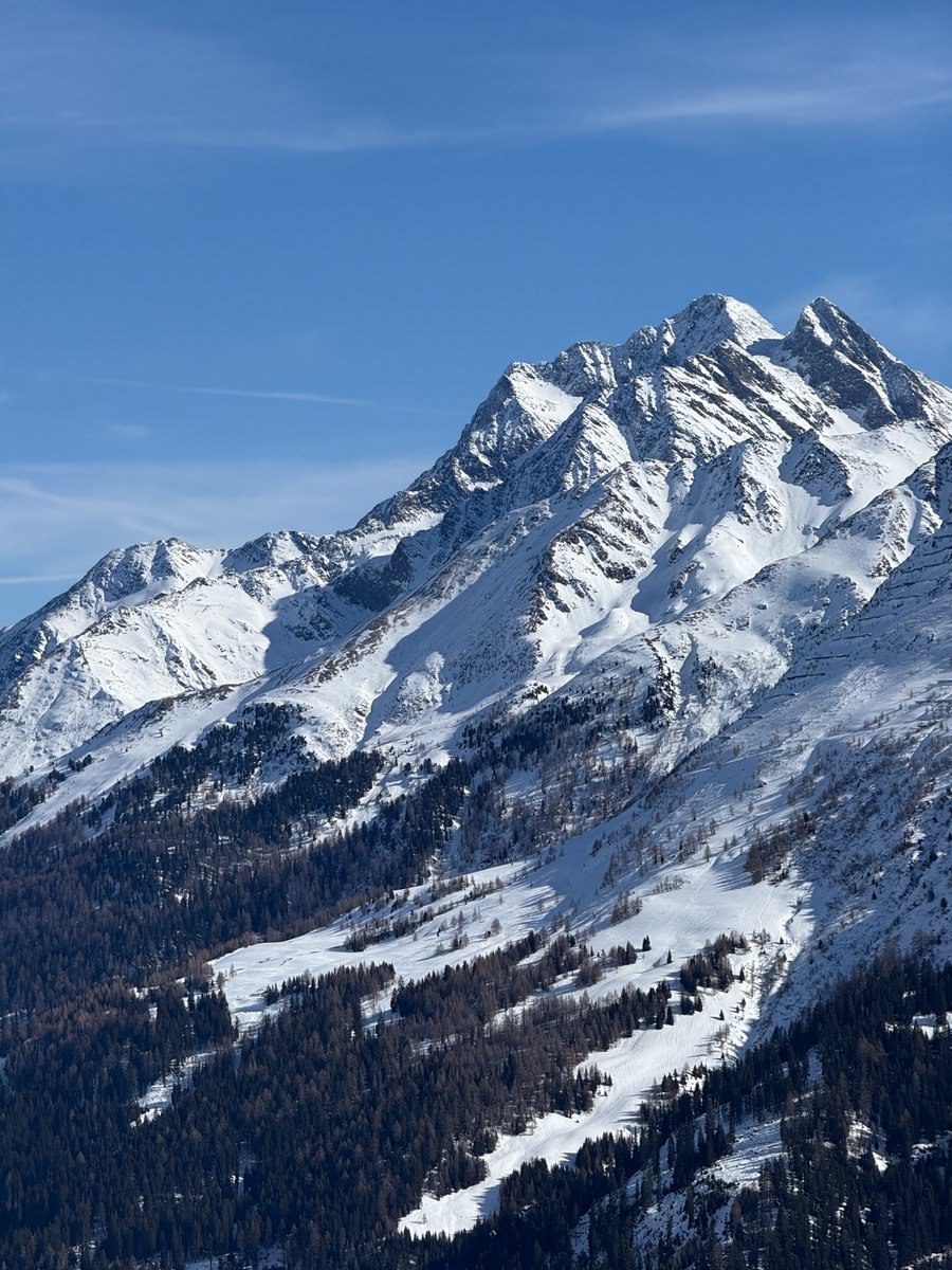 St. Anton am Arlberg tweet media