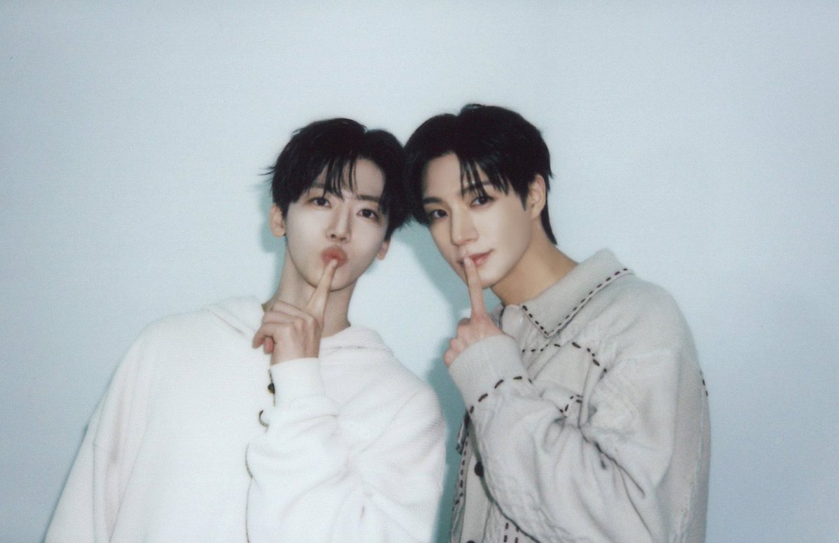 ทุกคนอย่าลืมเก็บheart beat💗ไว้แลกตั๋วโหวตสำหรับเตรียมโหวตNCT JNJM รายการ music core ให้เจโน่แจมินวันพรุ่งนี้กันด้วยน้า🐶🐰

📲แอพ Mubeat
ใช้ 150 beat >แลกตั๋วโหวต 5โหวต
1 id = สามารถโหวตได้สูงสุด 5ครั้ง

ใครอยากได้เฉลยquiz mubeatทักมาได้นะคะ (เฉพาะnctzen)🫶🏻
#โหวตเพื่อเจโน่เเจมิน