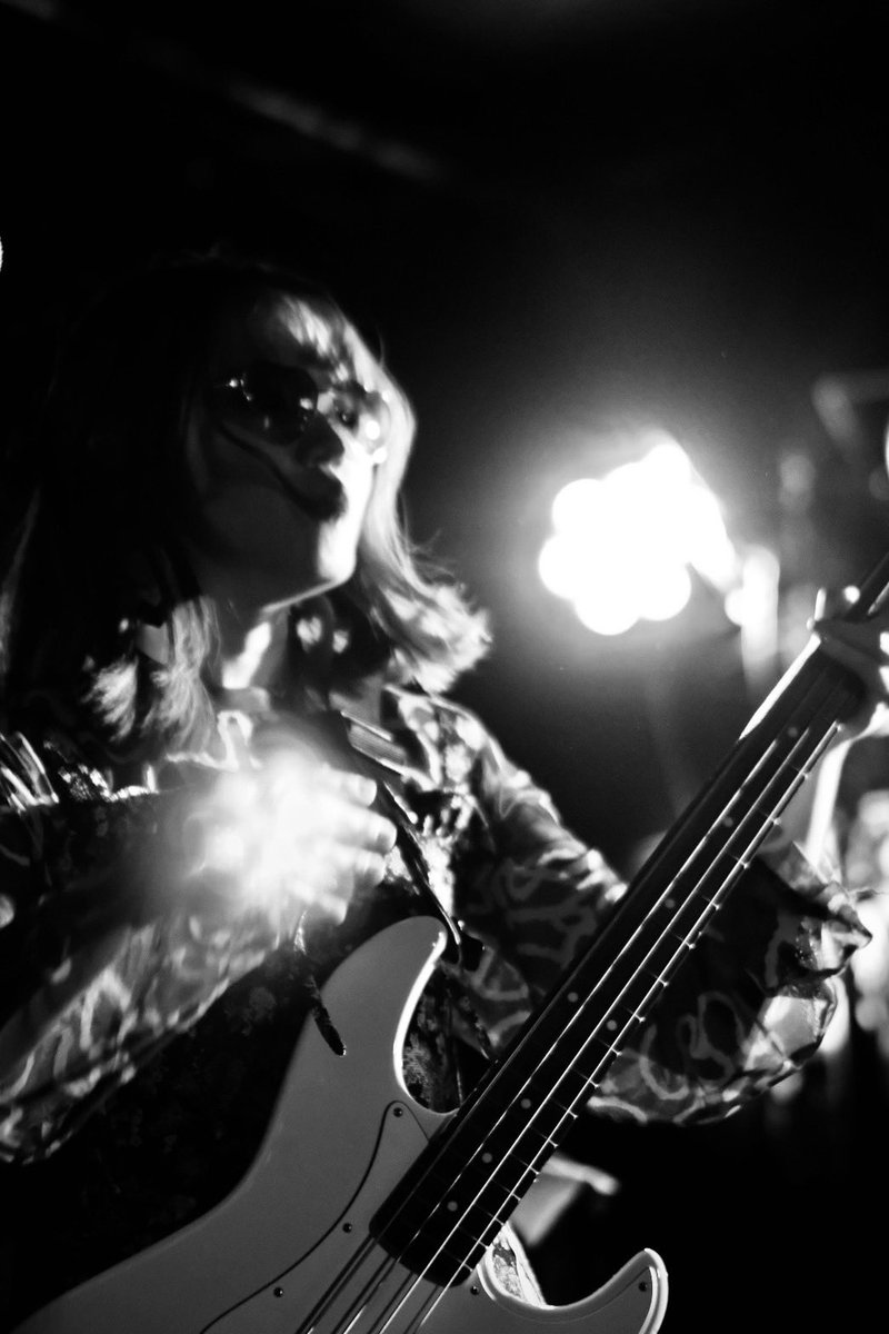 quechwa_band's tweet photo. ๐ซถ
3/1 ไธๅๆฒขDaisyBar live photo ๐๐ฉท๐ฉต๐
ๆงใใใซ่จใฃใฆ่ฏใใใฆใ...!!!
Muchas gracias Mr.Rabbit !!๐ฐ
#quechwa #livephoto #indiesrock
#1ๆ็ฎใฏใใฏใใขใผใ https://t.co/fqTN0Ah2d5