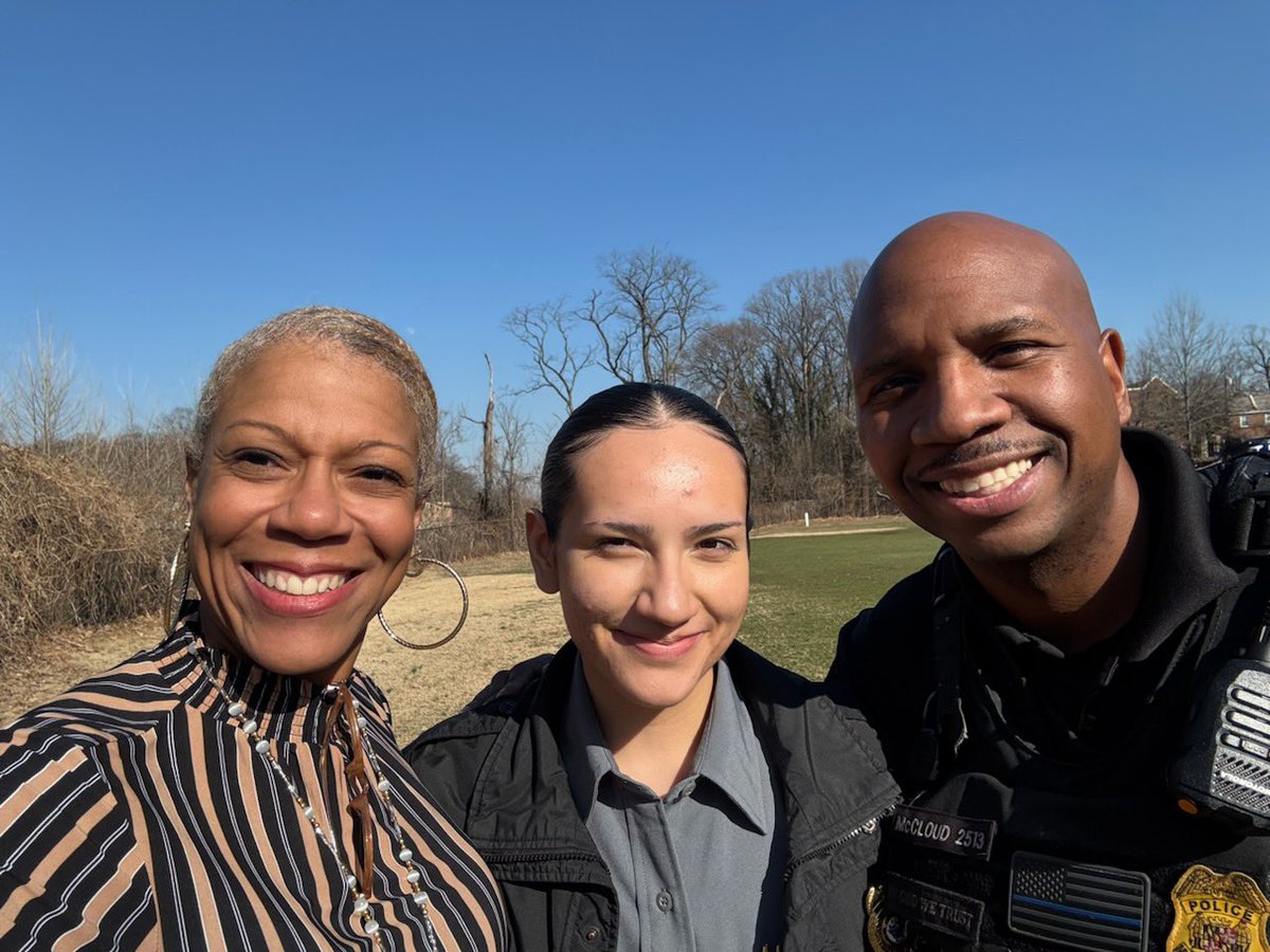 Mada Gray tweet media