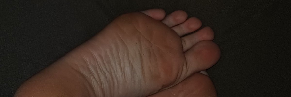 packae's tweet photo. pack dos pés a venda, dm on

#vendopack
#packdope
#pesfemininos
#sub
#packs
#podolatria
#vendopacks
#feets
#vendoconteud
#PINTOSAWARDS
#findom 
#fendom
#podo
#moneyslave
#pes
#SOLAS https://t.co/WDzj1fYO5J