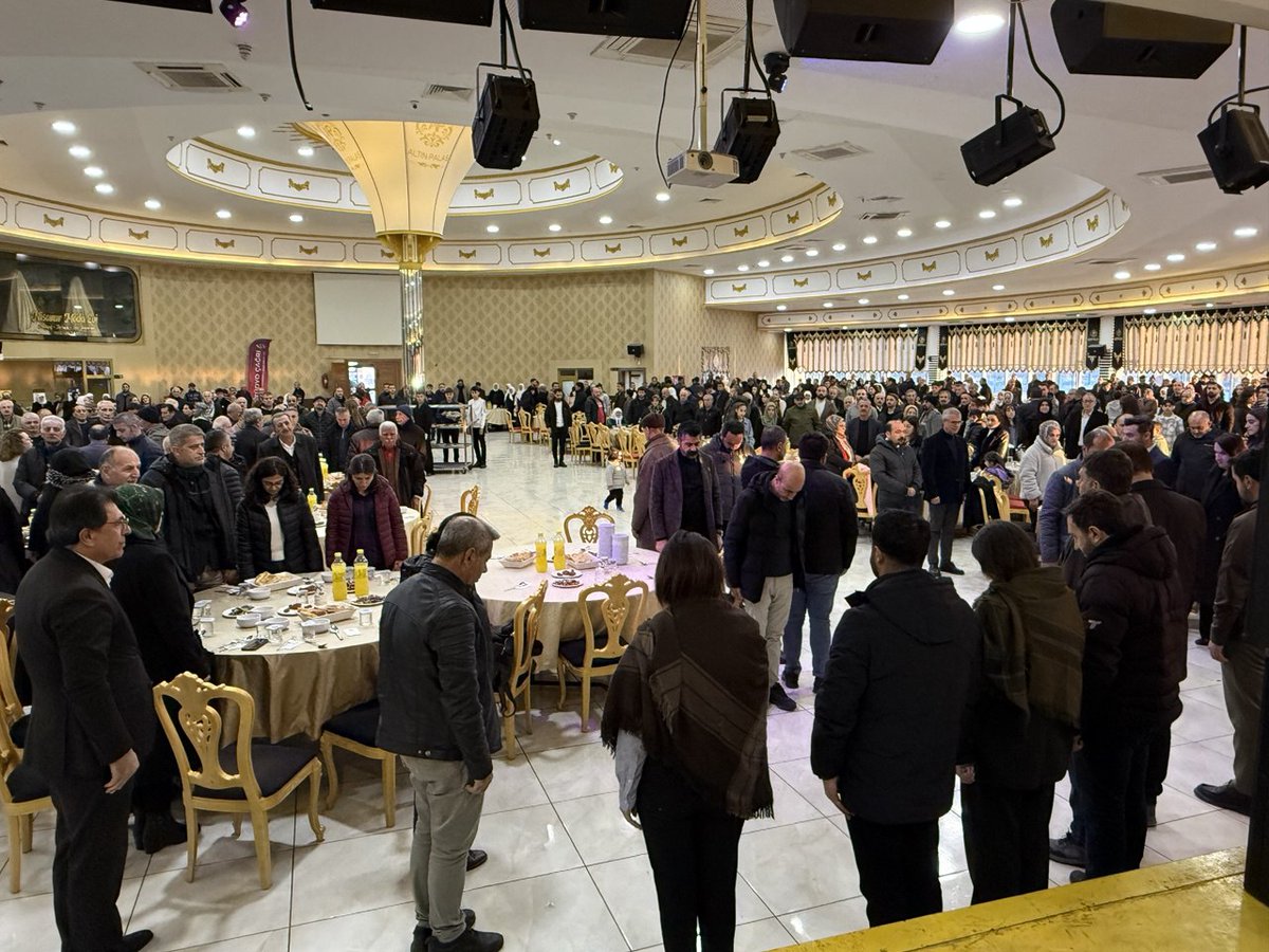 DEM PARTİ WAN tweet media