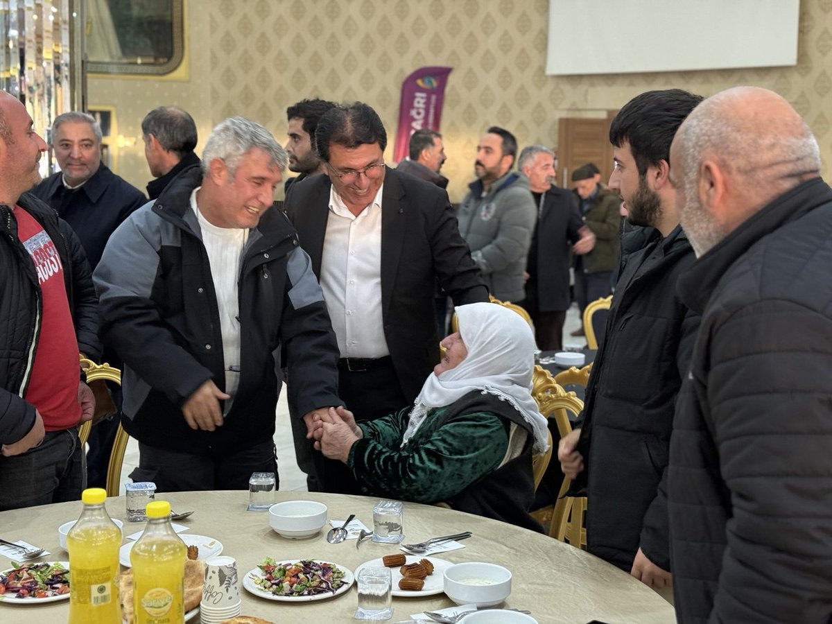 DEM PARTİ WAN tweet media