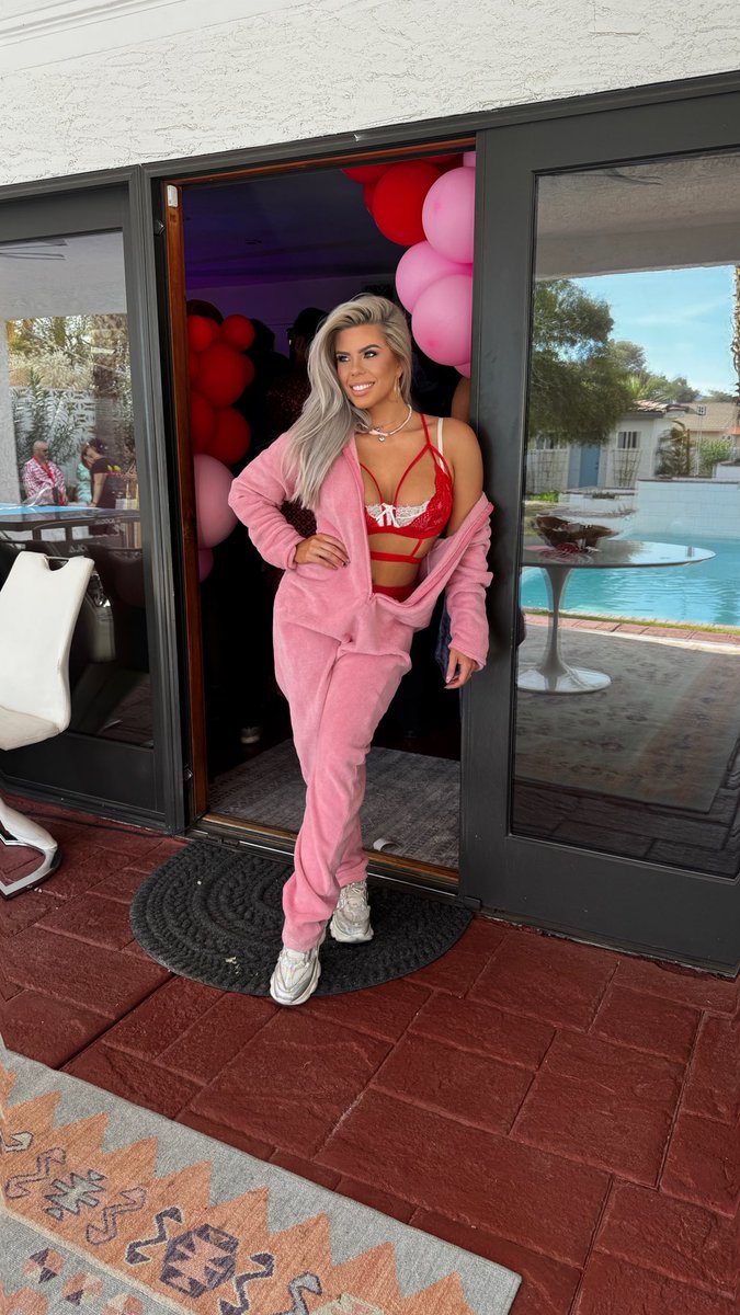 Barbi Hayden tweet media