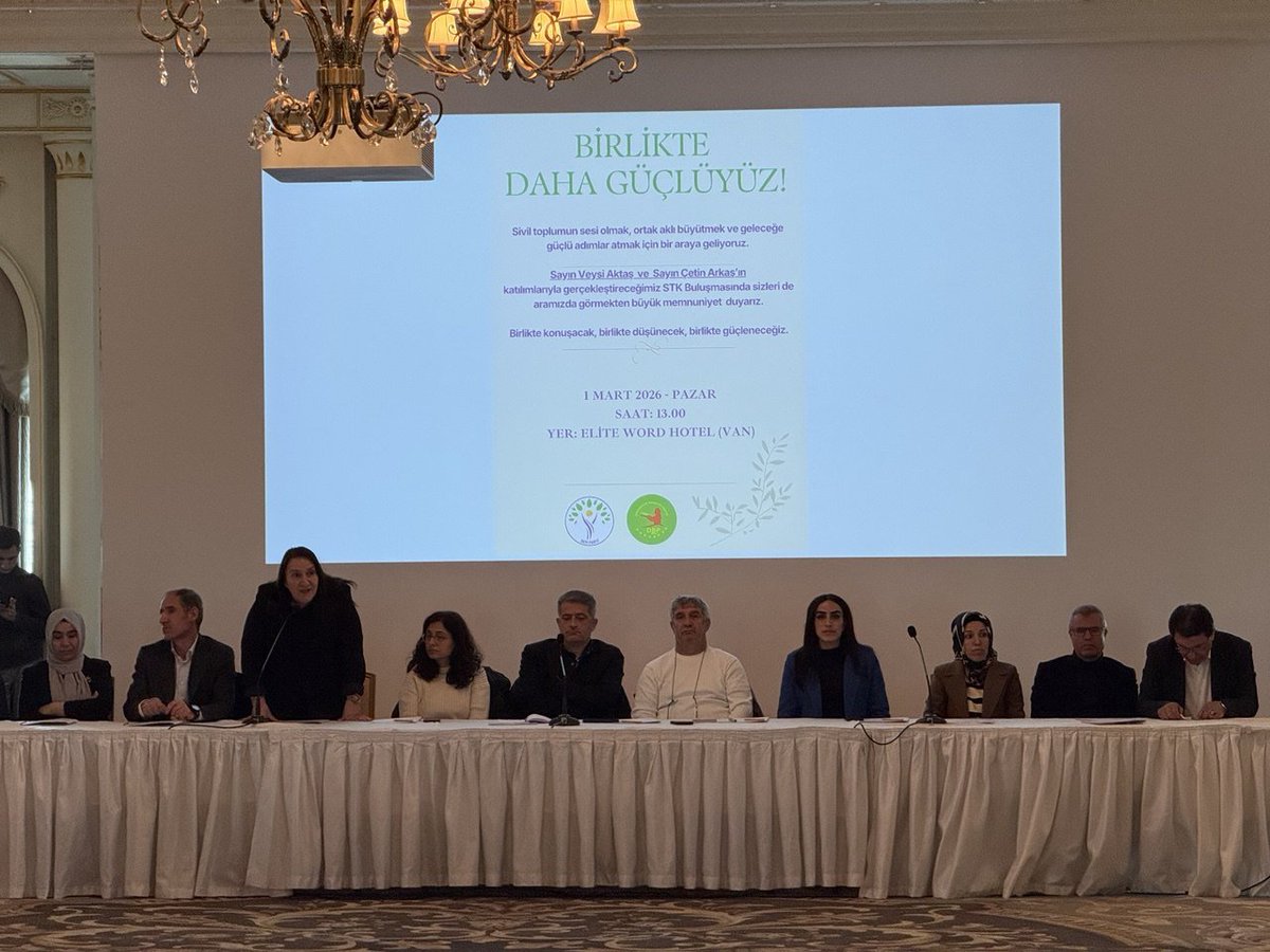 DEM PARTİ WAN tweet media