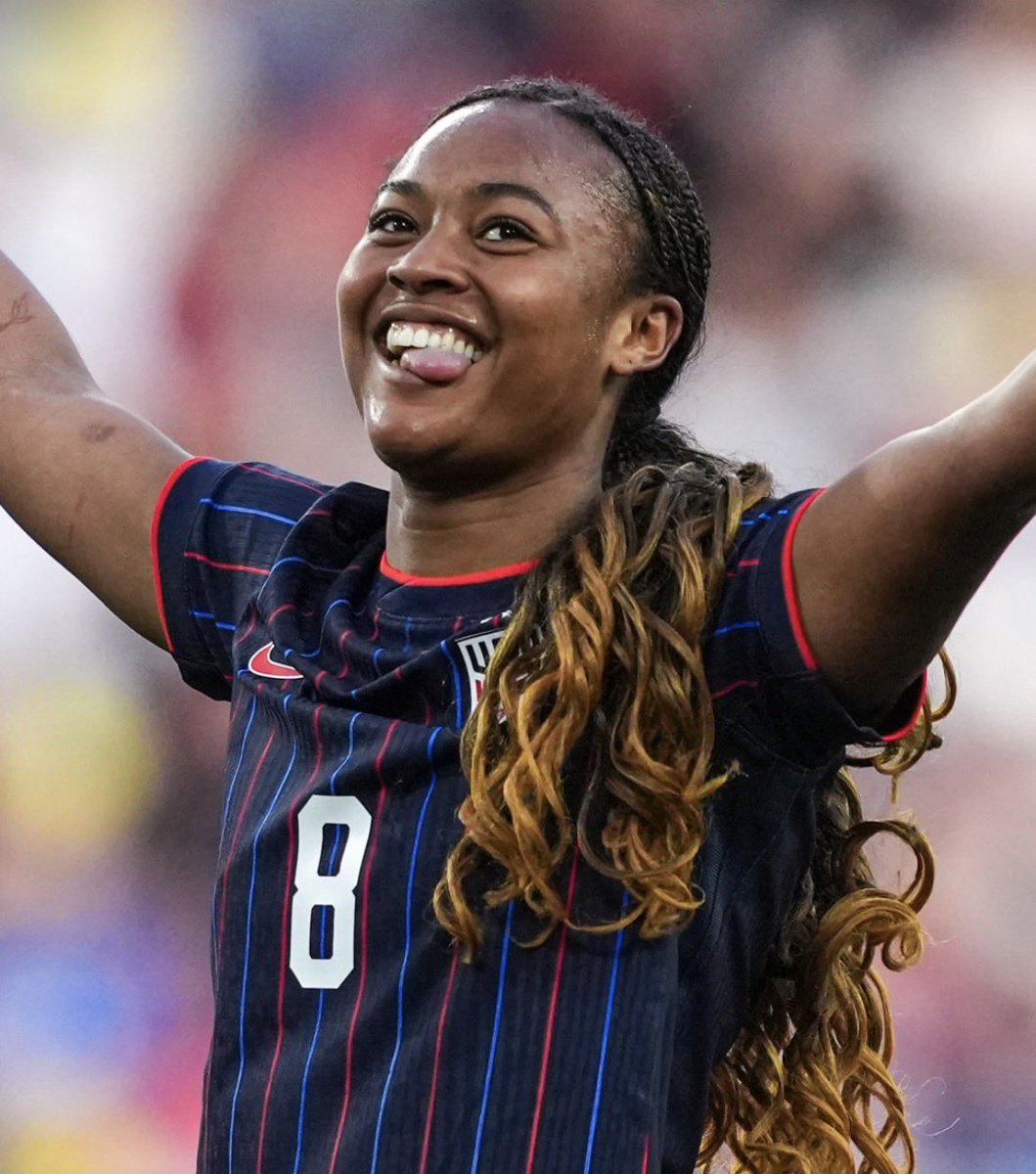 Gm my people, today will favor us 🙏🏽