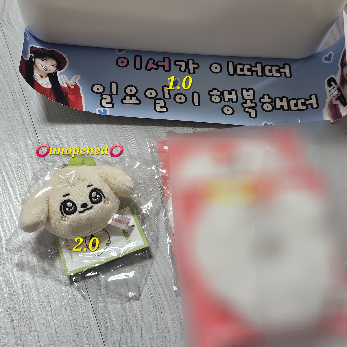 mjmnmm's tweet photo. 아이브 IVE 공방
이서 막방 슬로건
안유진 미니브 강안지 미니 페이스 키링 양도

Dm⭕️

아이브 양도 WTS 포토카드 특전 양도 사녹
미공포 pc lfs 응원봉
안유진 레이 장원영 이서 가을 포카
Minive AnYujin Gaeul Rei
Jang Wonyoung Liz Leeseo
IVE poca sell 아이브 포카 양도 https://t.co/bZpTgRfmvn