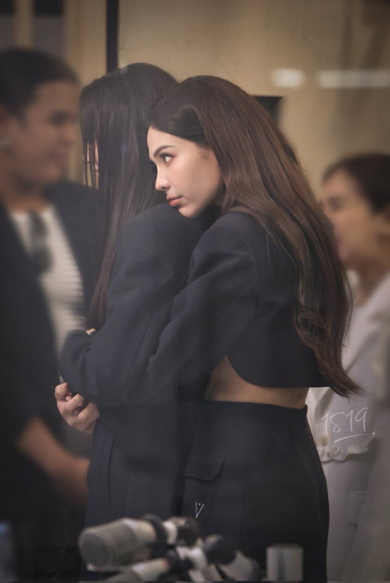 พื้นที่พักคาง 💗✨

#ลูกหมีซอนญ่า #LMSY