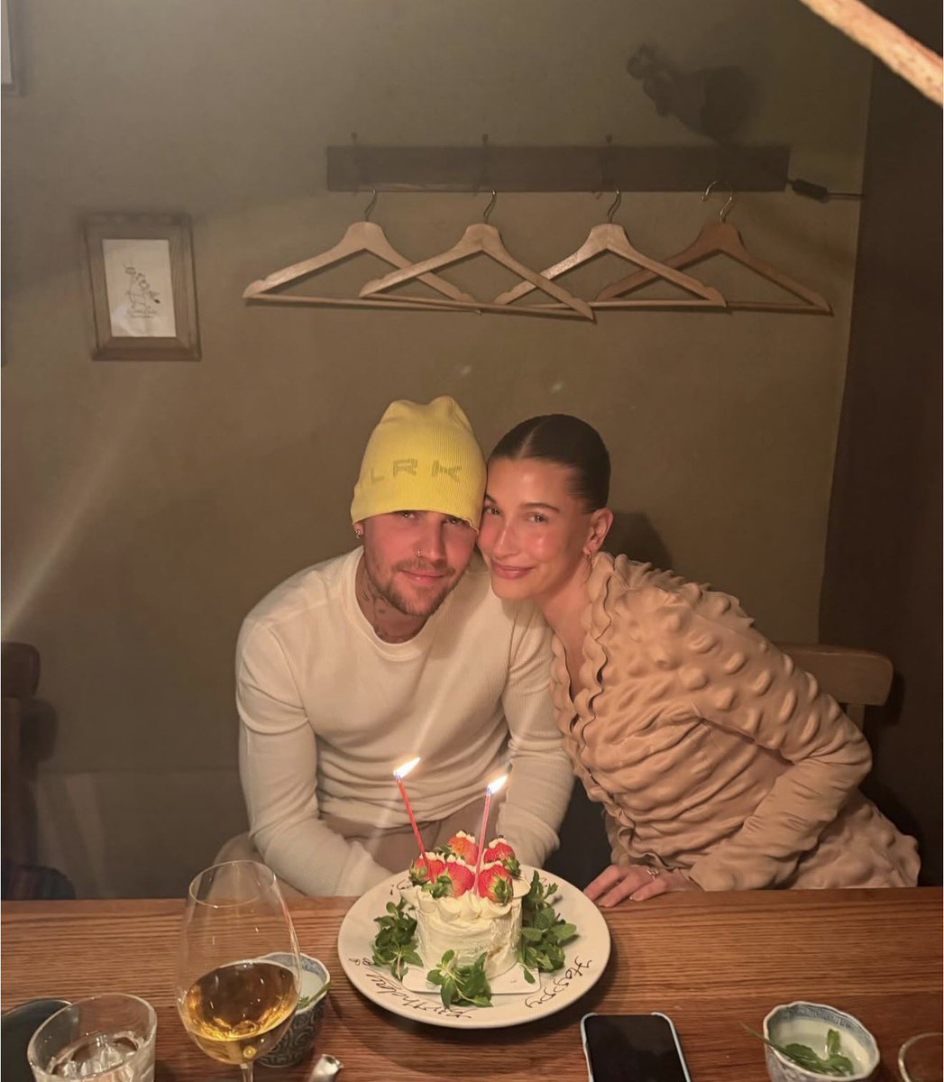 A Y Ü M I｜BIEBERCHELLA W2 tweet media