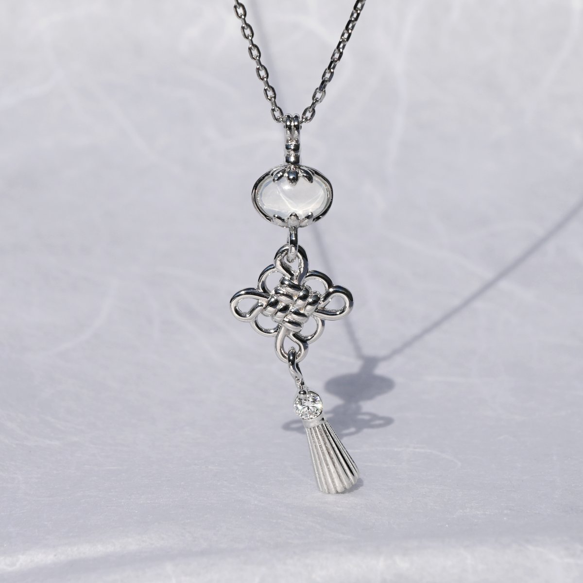 Eeleg_Jewelry's tweet photo. #rt이벤트 #팔로우이벤트 #송구힙신
RT + 팔로우 추첨 한분께 원하시는 목걸이 선물로 드려요!🎁🎁

✨일상 속 우리의 아름다움, [노리개 목걸이]✨
텀블벅에 공개예정으로 업로드 됐어요!

https://t.co/wYx0RZyx7h

소중한 우리의 아름다움이 담긴 송구힙신 기획전 노리개 목걸이 구경하세요!😊😊 https://t.co/UxvxWUDFsb