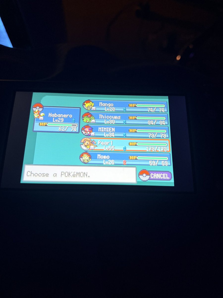 PapiRob43's tweet photo. @myleftpokeball Rare candy dupe glitch https://t.co/CsCfkLjF6F