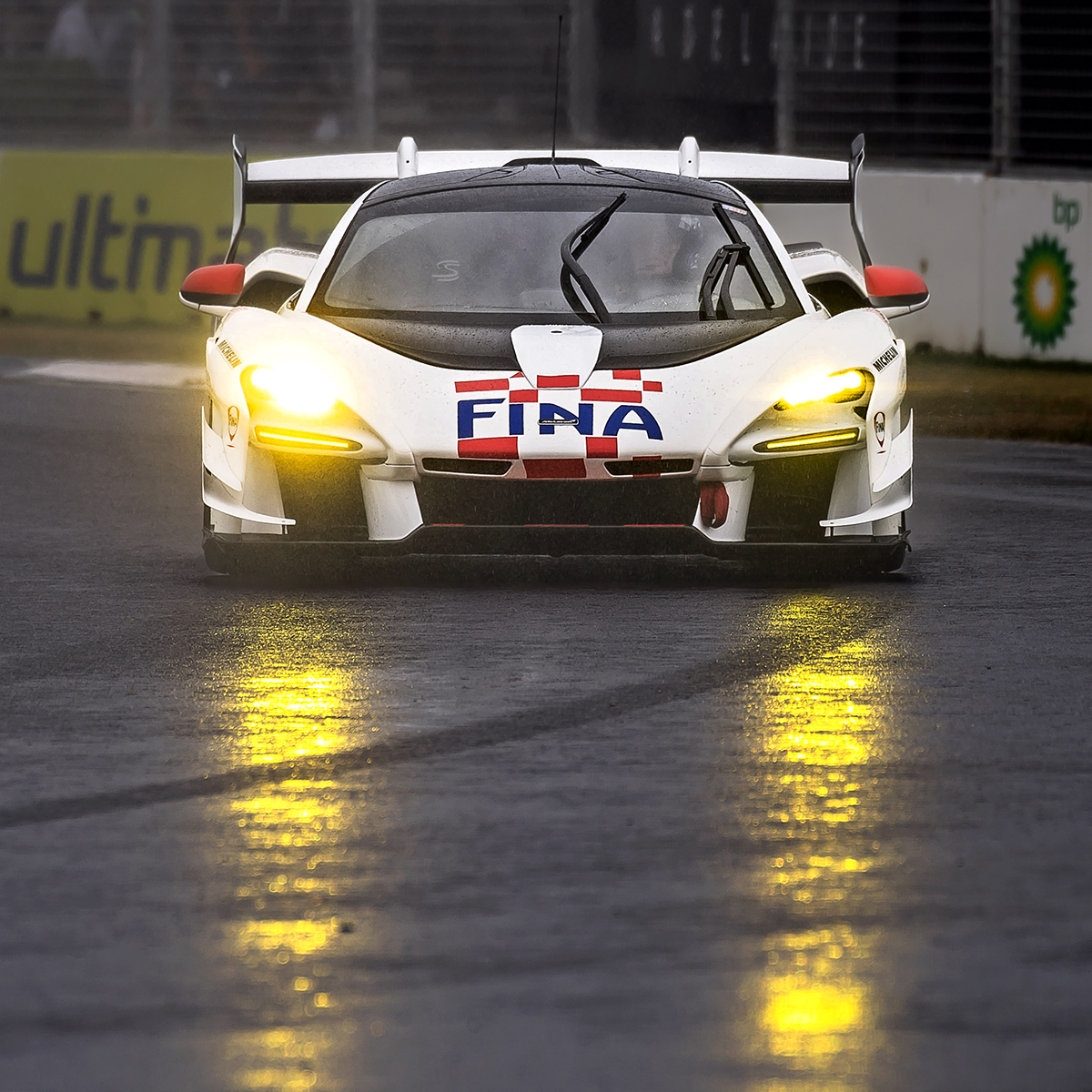 T R A N S M I S S I O N tweet media