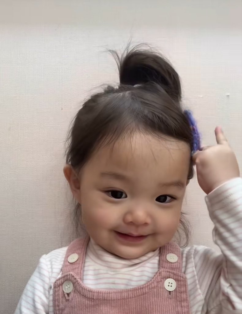 jb ·ᴗ· tweet media