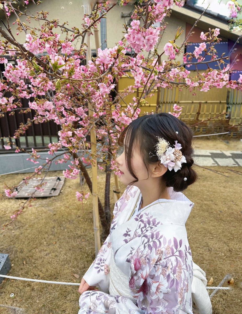 ojaru_hachi's tweet photo. ♡お知らせ♡

はちわれ3月で22歳🐈になります❕

それと3月末でおじゃ卒業します🌸

2年間みなさまのおかげで楽しく働かせていただけました！！本当にありがとうございました❕

3月28日バースデーと卒業イベントやる予定です🫶ラスト1か月も精一杯がんばります❤️‍🔥 https://t.co/zptqwxEjkJ