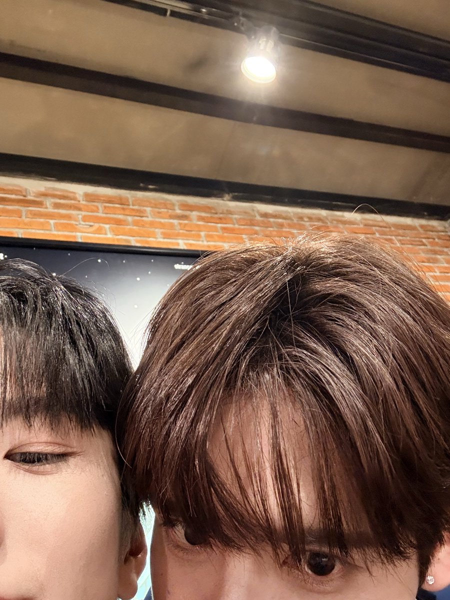 วันนี้ทำให้เต็มที่นะครับพี่ไนน์ 

Mr. Fanboy Q2
#รักสุดใจนายแฟนบอยQ2