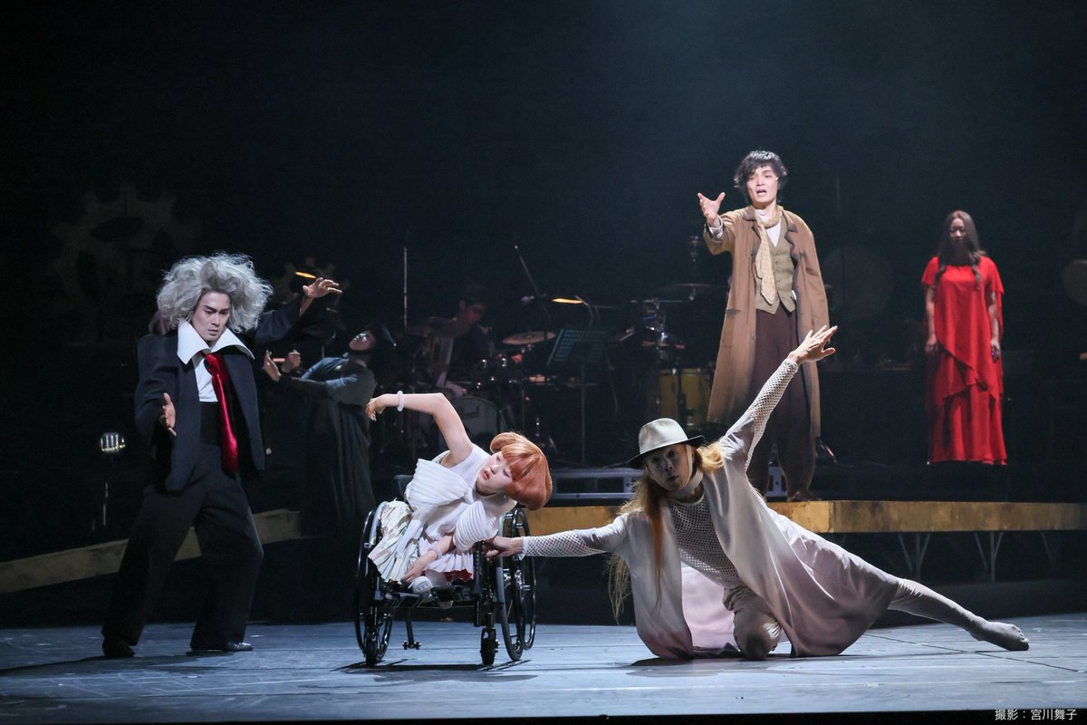 kaiji_staff's tweet image. ✨📣NEWS📣✨

このたび森山開次が、
昨年11月上演の舞台『TRAIN TRAIN TRAIN』の功績により、令和7年第76回芸術選奨〈舞踊部門〉文部科学大臣賞を受賞しました。
関係各位に心より感謝申し上げます。

@geigeki_info #train3 

©️Maiko Miyagawa