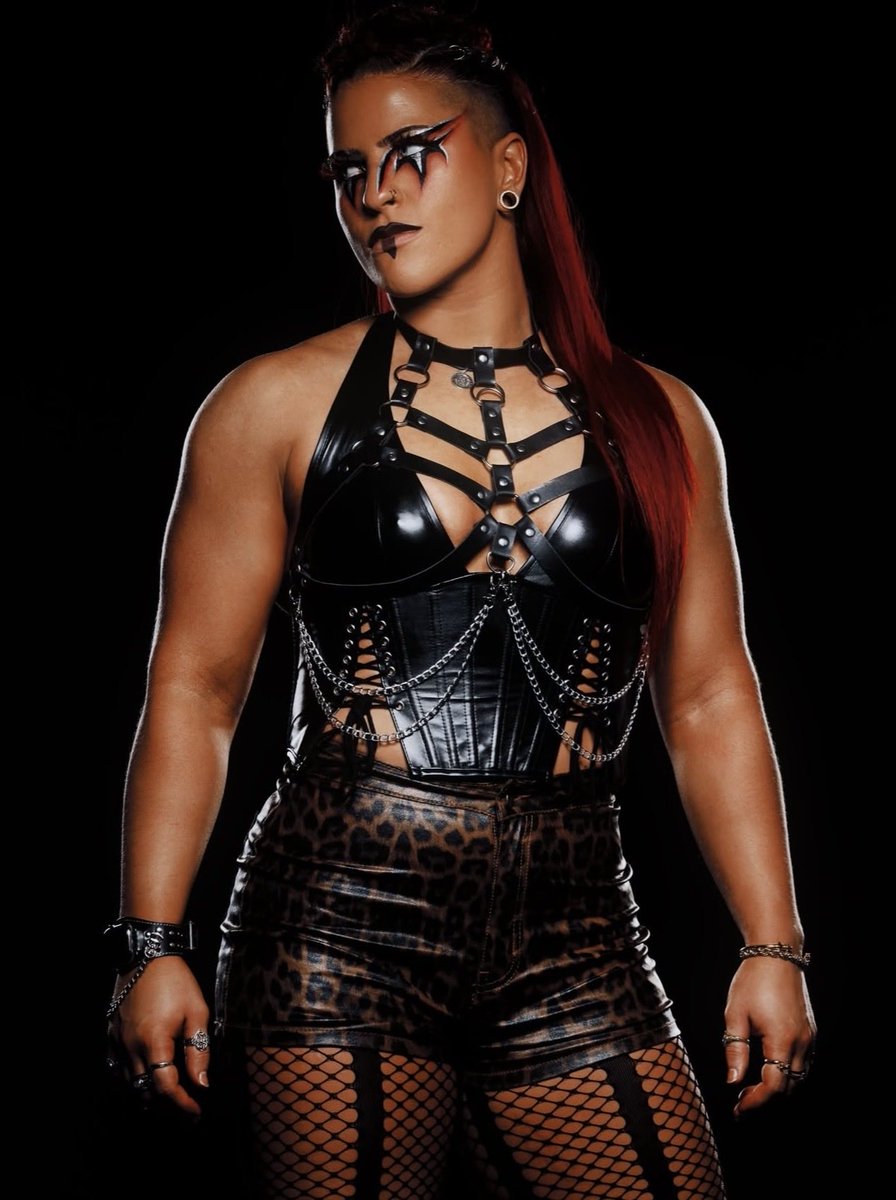 There’s no escaping from me. ⟡ @ZariaWWE_ parody. tweet media