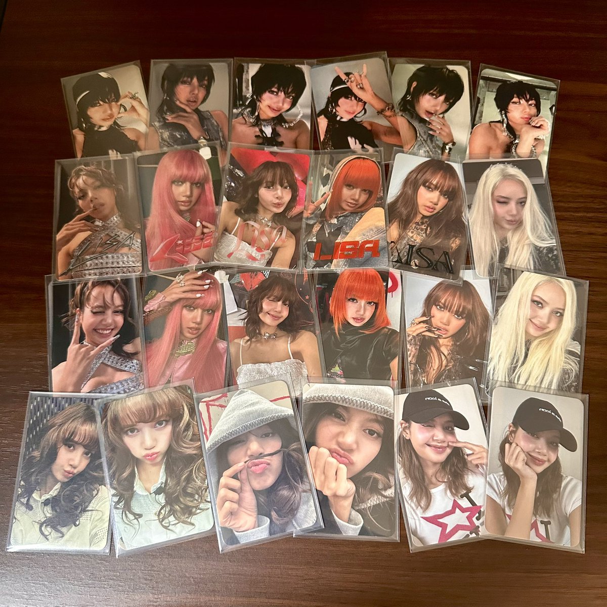 D ✮ R (Lily Sells) tweet media